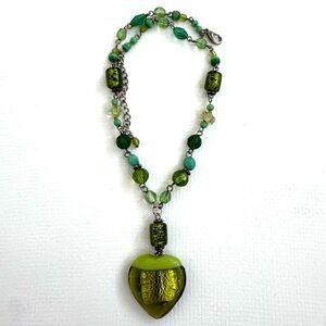 Vintage Glass Necklace with Green Heart Pendant. Excellent Condition.